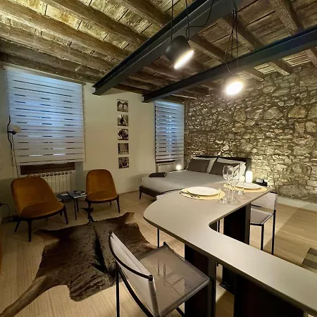 Apartment Mavi *